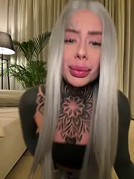 Snapshot of bambixboo chatting on November 11, 8:47 pm bambixboo online show from November 11, 8:47 pm