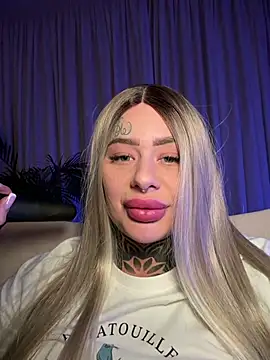 bambixboo online show from February 21, 8:22 pm