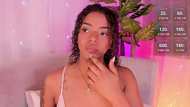 Iris hott1 online show from October 9, 2:01 am