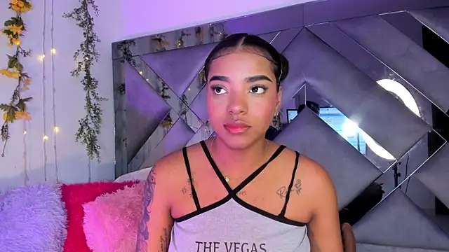 Iris hott1 online show from February 27, 1:41 am