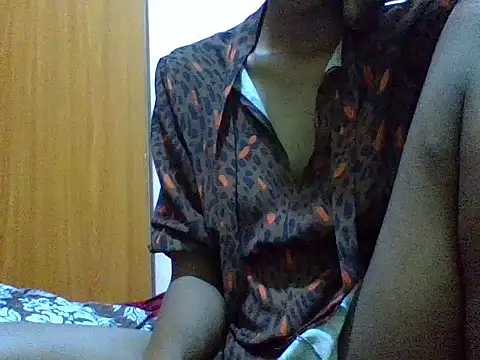 Billiebby online show from October 18, 5:53 am