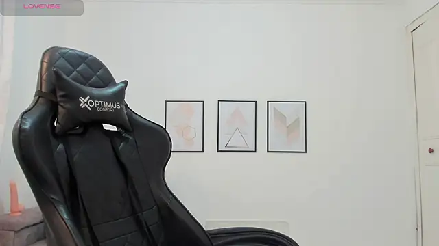 natalia curvy1 online show from March 26, 5:44 pm