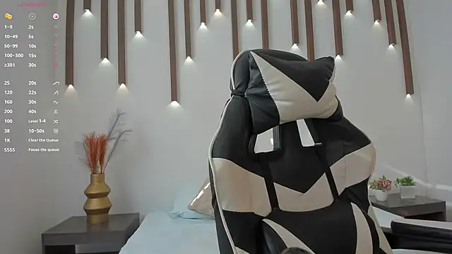 megan cooper28 online show from November 8, 12:20 pm