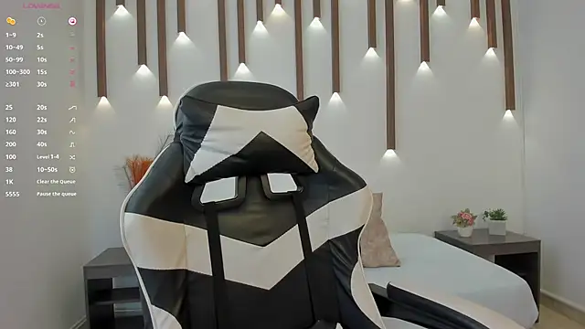 megan cooper28 online show from November 5, 7:17 pm