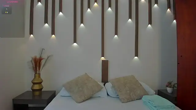 megan cooper28 online show from October 25, 7:14 pm