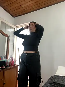 amapola bell online show from December 2, 11:56 am