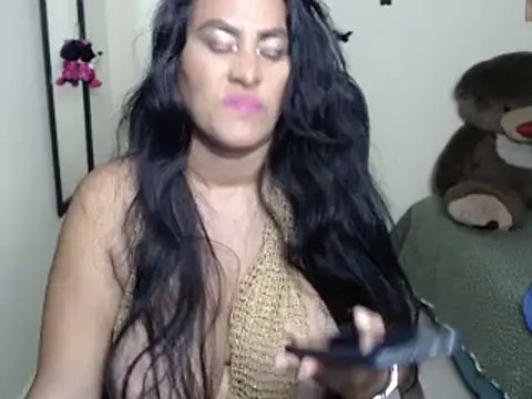 Snapshot of Debora_1_2_3 chatting on February 15, 2:15 am Debora 1 2 3 online show from February 15, 2:15 am