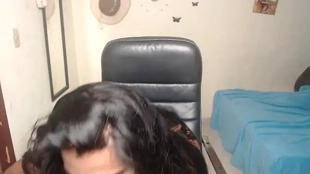 Debora 1 2 3 online show from April 15, 3:34 am