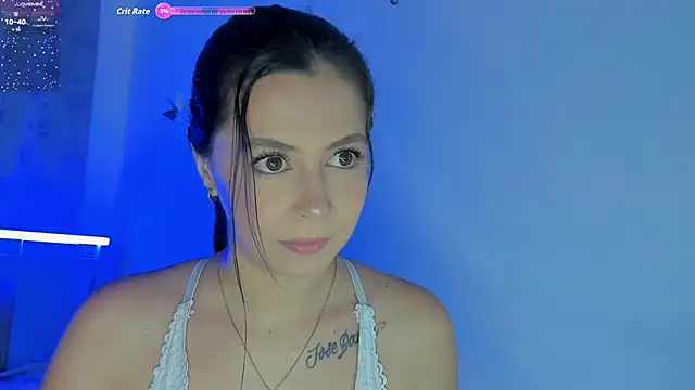 Snapshot of Yuliana016 chatting on November 2, 10:48 pm Yuliana016 online show from November 2, 10:48 pm