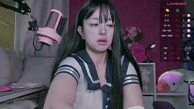 Snapshot of berrybaebaby chatting on October 21, 3:39 am berrybaebaby online show from October 21, 3:39 am