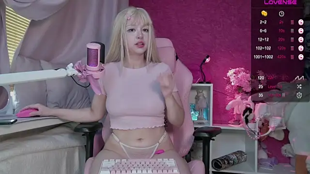 berrybaebaby online show from June 24, 3:27 am
