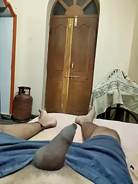 Snapshot of Ashish02345 chatting on February 23, 5:39 pm Ashish02345 online show from February 23, 5:39 pm