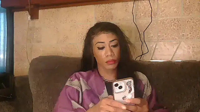 CaramelDipper online show from March 1, 1:55 pm