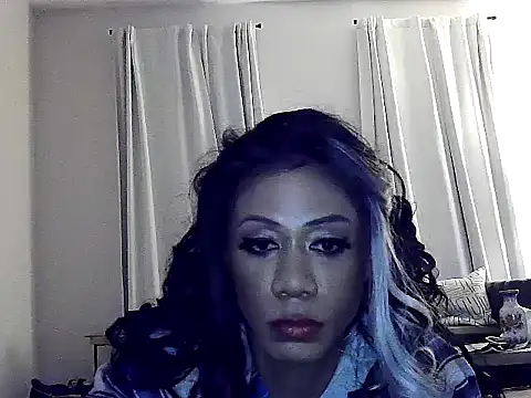 CaramelDipper online show from March 18, 6:17 am