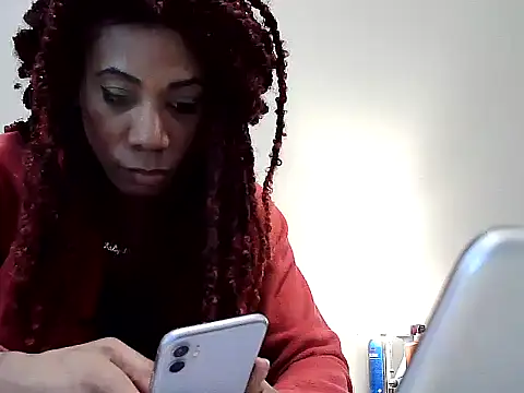 CaramelDipper online show from February 22, 6:30 pm