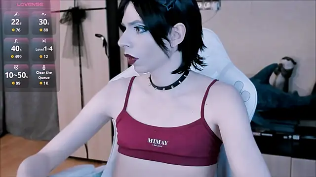 FemAlexa  online show from April 8, 6:31 pm