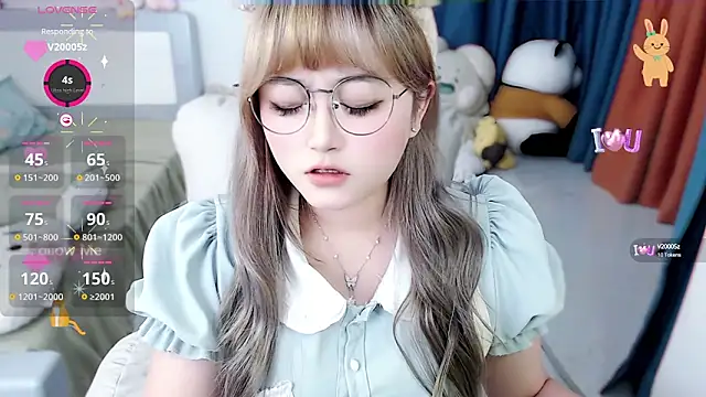 Snapshot of Sweet-18wanwan chatting on September 14, 2:06 pm Sweet-18wanwan online show from September 14, 2:06 pm