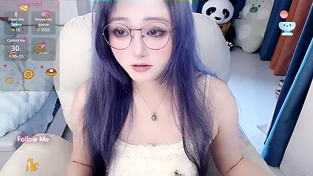 Snapshot of Sweet-18wanwan chatting on March 14, 2:30 pm Sweet-18wanwan online show from March 14, 2:30 pm
