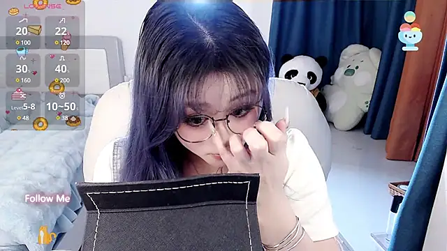 Snapshot of Sweet-18wanwan chatting on March 18, 4:06 pm Sweet-18wanwan online show from March 18, 4:06 pm