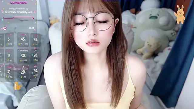 Sweet-18wanwan online show from April 18, 3:47 pm
