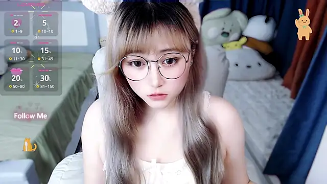 Snapshot of Sweet-18wanwan chatting on October 15, 1:52 pm Sweet-18wanwan online show from October 15, 1:52 pm
