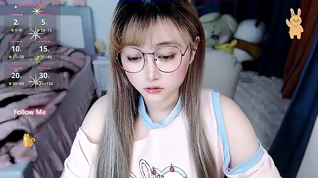 Snapshot of Sweet-18wanwan chatting on October 25, 3:45 pm Sweet-18wanwan online show from October 25, 3:45 pm