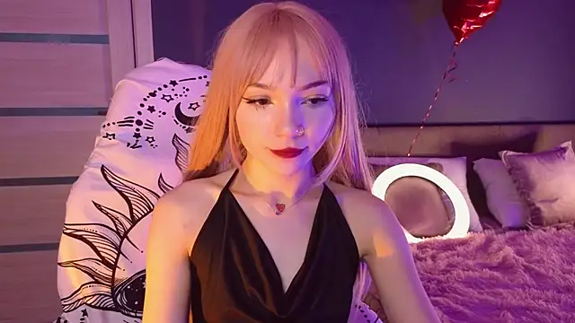 SandraBoyl online show from March 3, 4:21 am