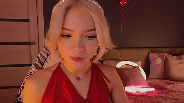 SandraBoyl online show from March 14, 1:05 am