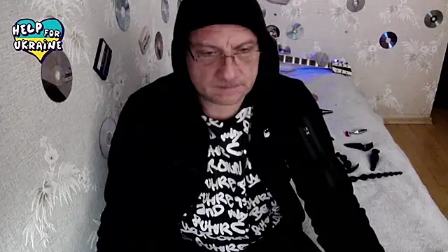 Bossun79 online show from November 4, 9:24 am