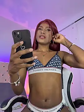Snapshot of Elektra_Queen chatting on June 26, 1:06 pm Elektra Queen online show from June 26, 1:06 pm