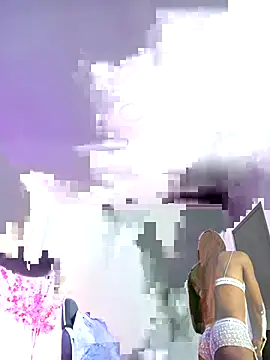 Elektra Queen online show from October 8, 12:50 pm