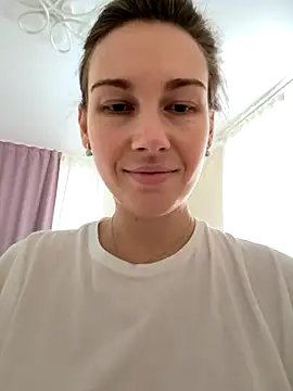 JasminJames online show from November 7, 10:53 am