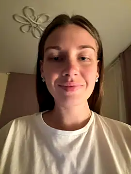 Snapshot of JasminJames chatting on October 14, 10:20 pm JasminJames online show from October 14, 10:20 pm