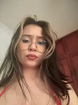 Snapshot of marie2_ chatting on January 26, 4:20 pm marie2 online show from January 26, 4:20 pm