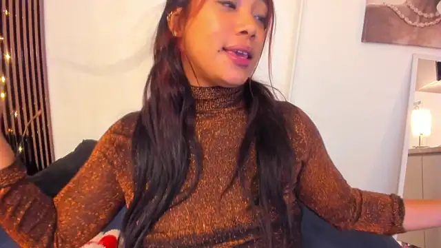 SaraApril 1 online show from April 5, 10:55 am