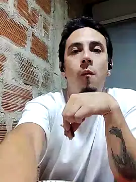 Snapshot of Rejy1992 chatting on December 26, 3:49 am Rejy1992 online show from December 26, 3:49 am