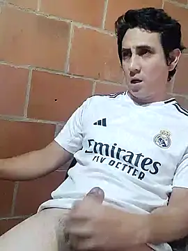 Snapshot of Rejy1992 chatting on January 26, 7:31 pm Rejy1992 online show from January 26, 7:31 pm