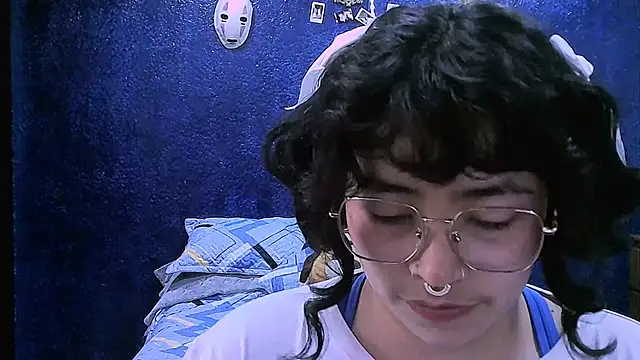 NinaYellow online show from February 11, 12:38 pm