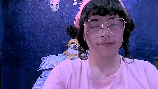 NinaYellow online show from April 8, 12:28 pm