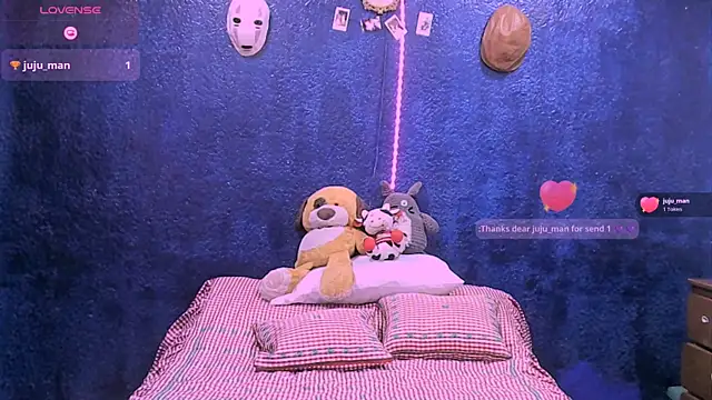 NinaYellow online show from December 15, 3:18 pm