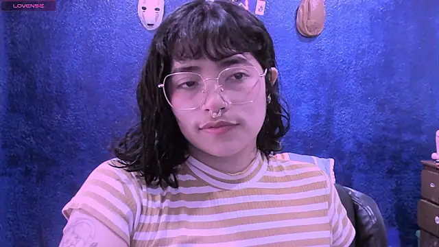 NinaYellow online show from January 16, 9:52 pm