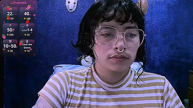 NinaYellow online show from February 12, 1:11 pm