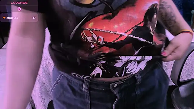 NinaYellow online show from January 14, 5:38 pm