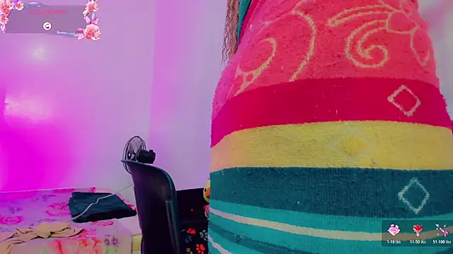 Snapshot of Amanda_Cax chatting on July 9, 7:13 pm Amanda Cax online show from July 9, 7:13 pm