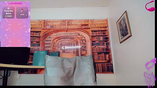 Amanda Cax online show from November 6, 7:07 pm