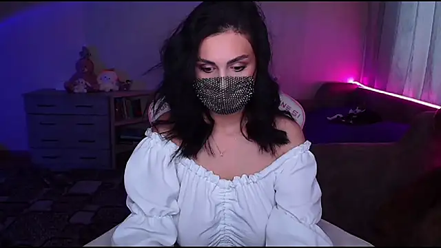 Snapshot of __Yasmina__ chatting on March 18, 3:56 am Yasmina online show from March 18, 3:56 am