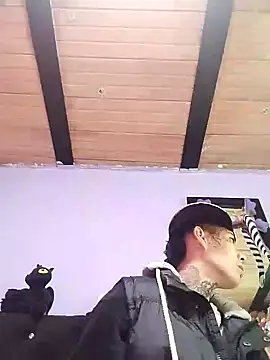 bad couple sex online show from January 27, 8:17 pm