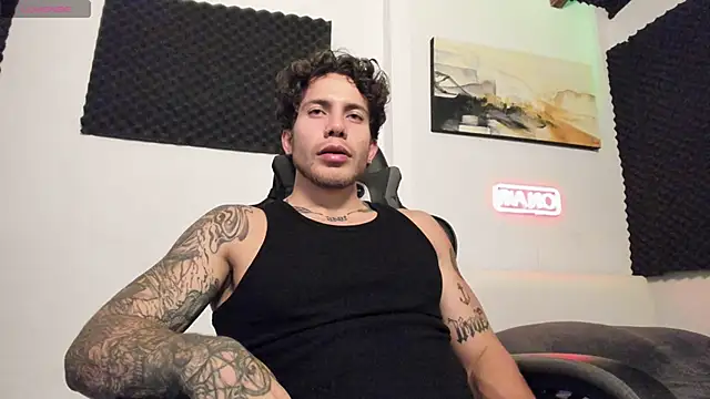 LucianSinclair online show from March 5, 3:14 am