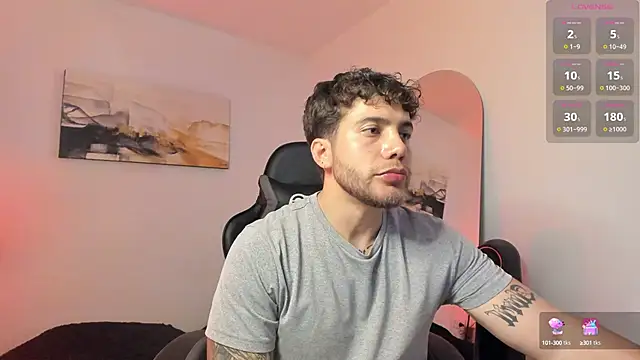 LucianSinclair online show from December 3, 3:15 am