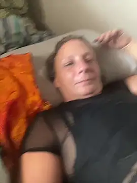 Snapshot of Everlyrose27 chatting on October 7, 4:30 pm Everlyrose27 online show from October 7, 4:30 pm